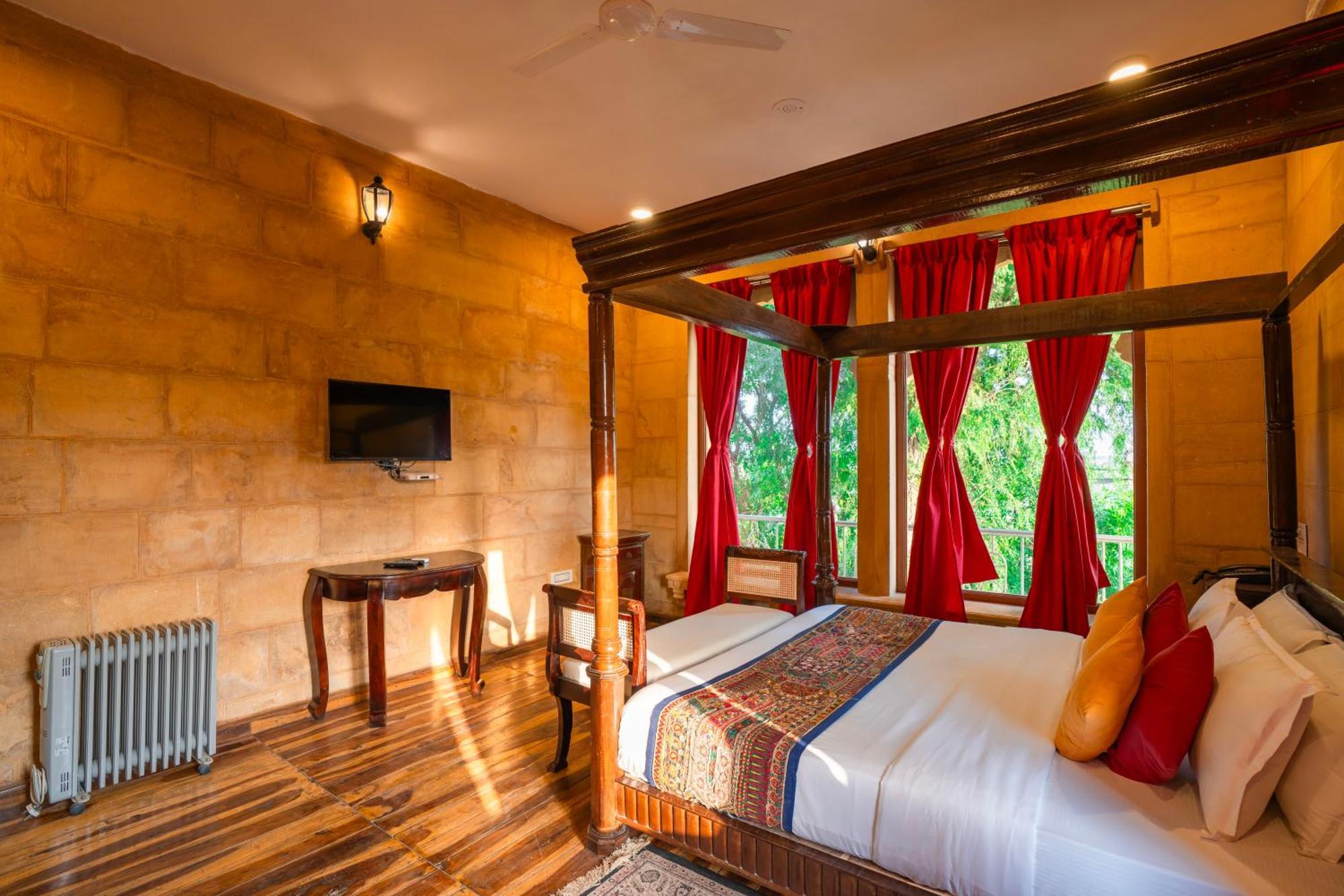 Hotel Helsinki House Jaisalmer Exteriör bild