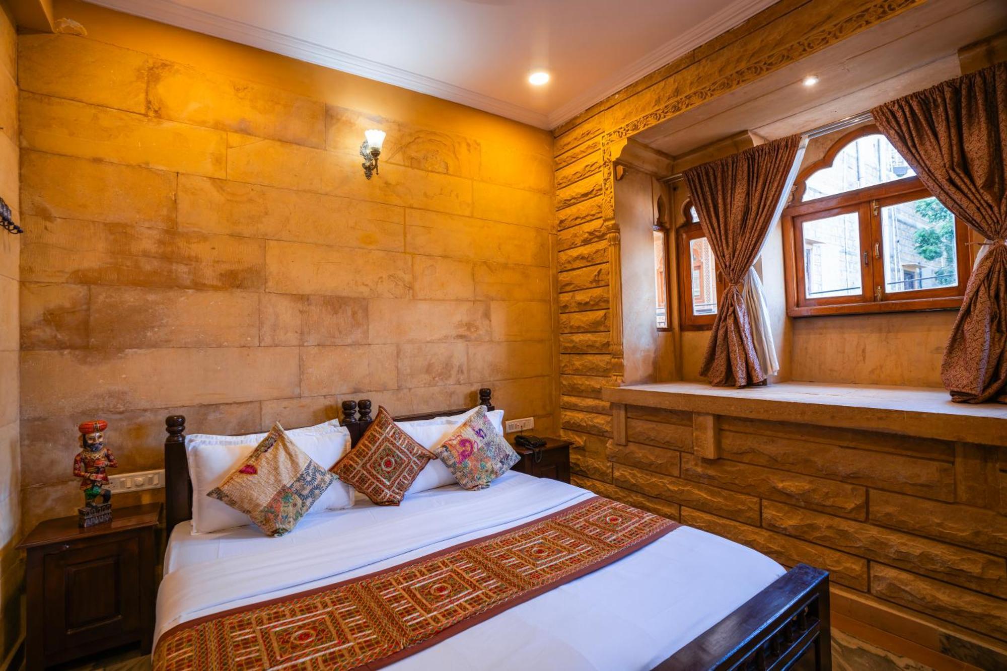 Hotel Helsinki House Jaisalmer Exteriör bild