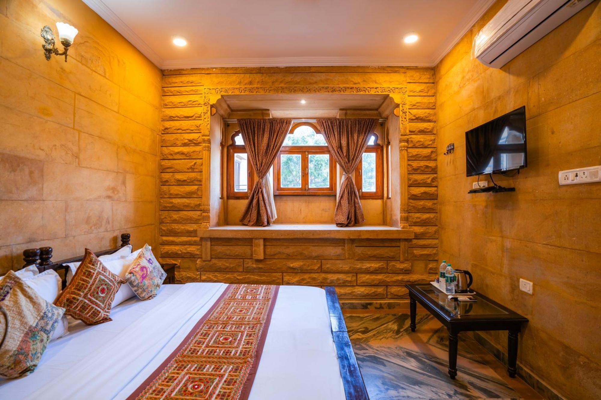 Hotel Helsinki House Jaisalmer Exteriör bild